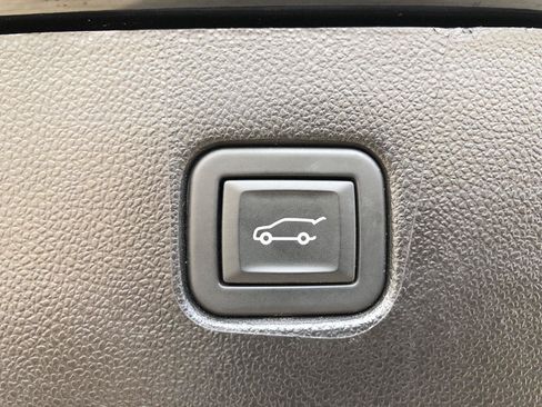 Used 2024 Chevrolet Blazer LT w/ Convenience Package AWD/4WD image 7