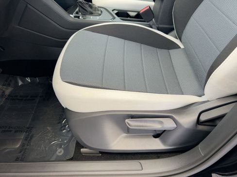 New 2026 Volkswagen Taos S image 14