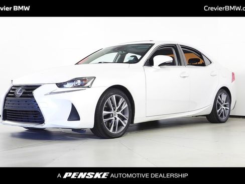 Used 2018 Lexus IS 300 RWD image 1