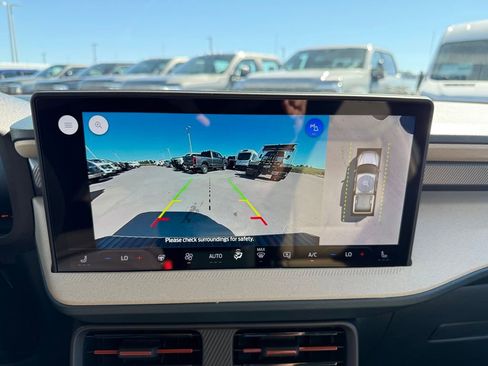 New 2025 Ford Maverick Lariat w/ 4K Tow Package image 28