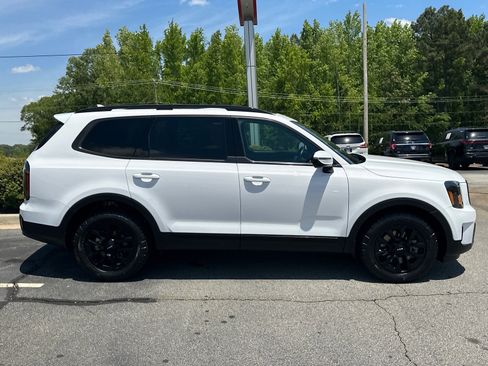 Certified 2024 Kia Telluride SX Prestige X-Pro AWD/4WD image 2