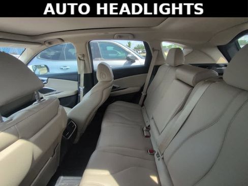 Used 2019 Acura RDX FWD image 8