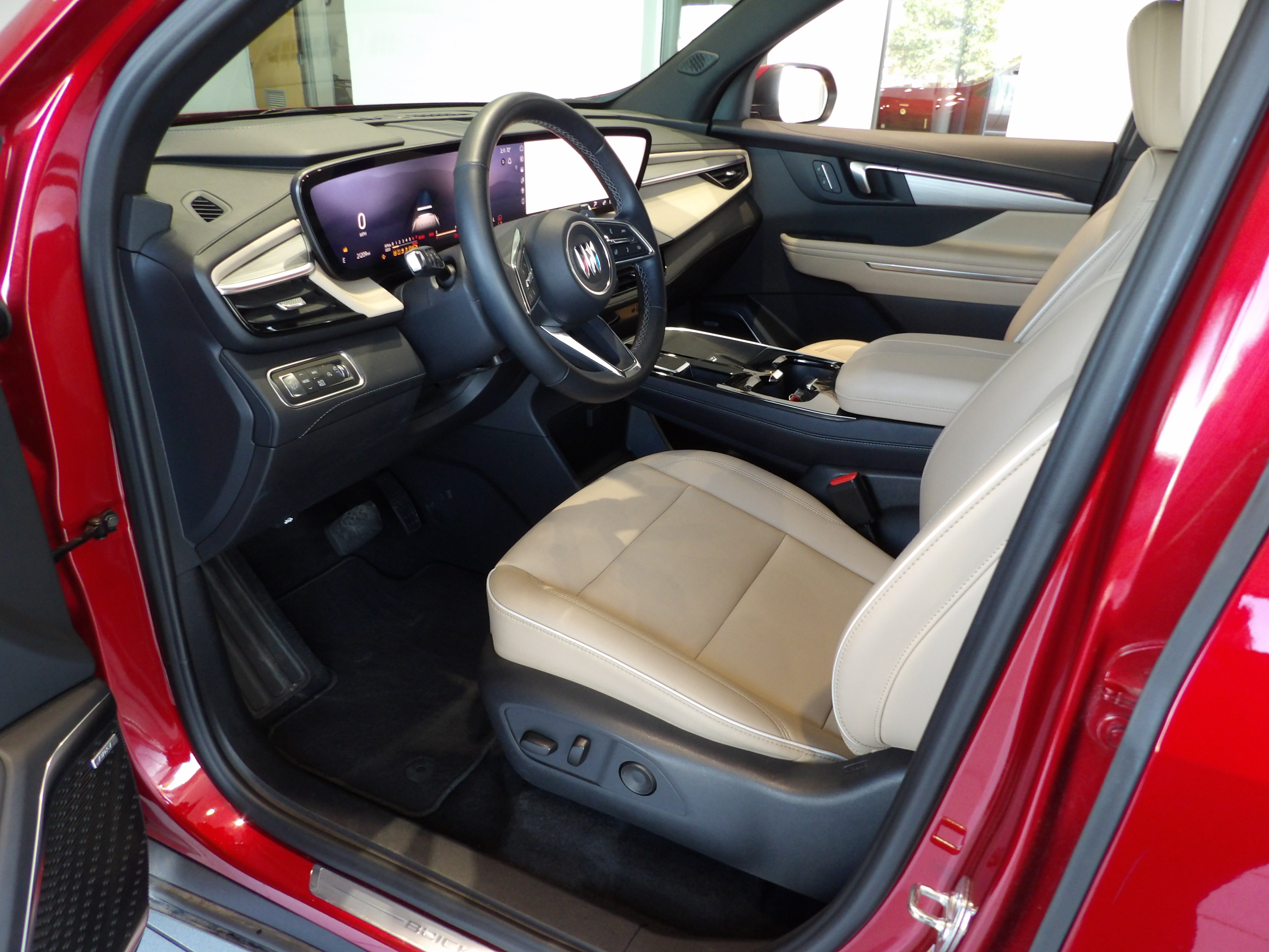 Used 2026 Buick Enclave Preferred AWD/4WD image 10