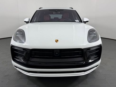 Certified 2026 Porsche Macan Turbo AWD/4WD image 10