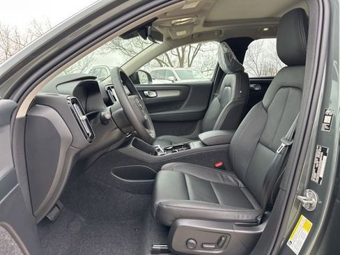 New 2026 Volvo XC40 B5 Plus w/ Climate Package image 14
