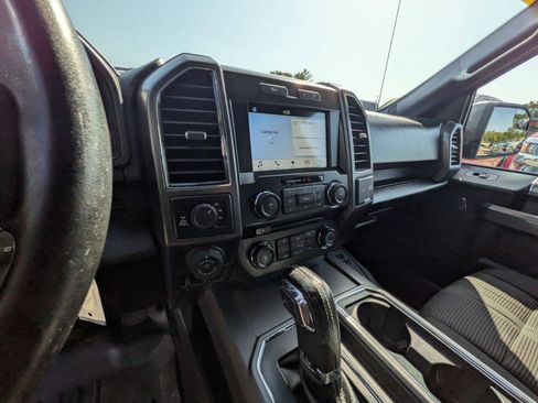 Used 2017 Ford F150 XLT w/ Equipment Group 302A Luxury AWD/4WD image 16