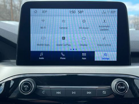 Used 2022 Ford Escape SEL image 11