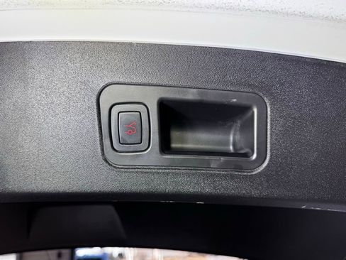 Used 2021 Tesla Model S Performance image 49