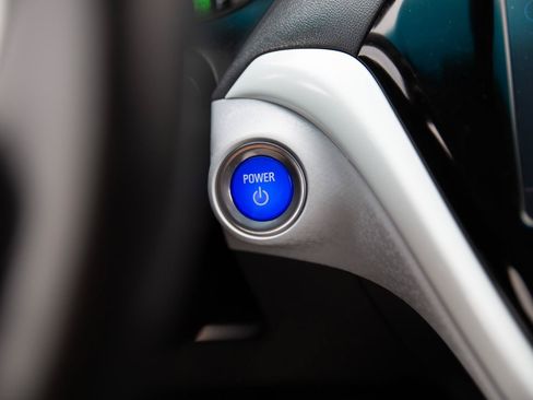 Used 2020 Chevrolet Bolt Premier FWD image 13