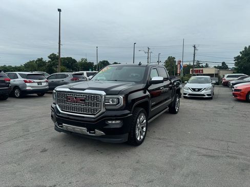 Used 2018 GMC Sierra 1500 Denali w/ Denali Ultimate Package AWD/4WD image 7