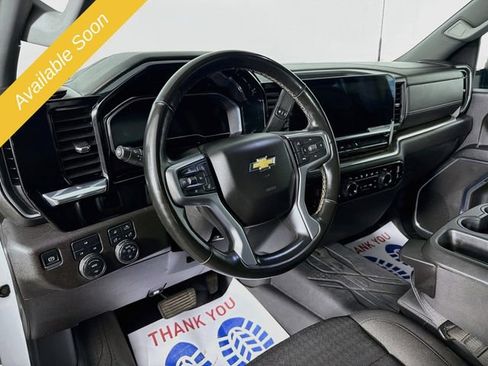 Used 2024 Chevrolet Silverado 3500 LT w/ True North Edition AWD/4WD image 9