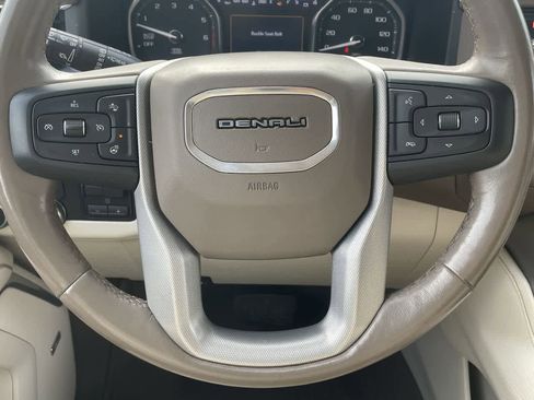 Used 2021 GMC Yukon XL Denali w/ Denali Ultimate Package image 10