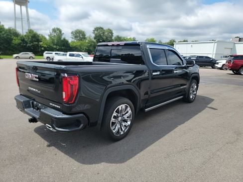 Used 2023 GMC Sierra 1500 Denali w/ Denali Reserve Package AWD/4WD image 5