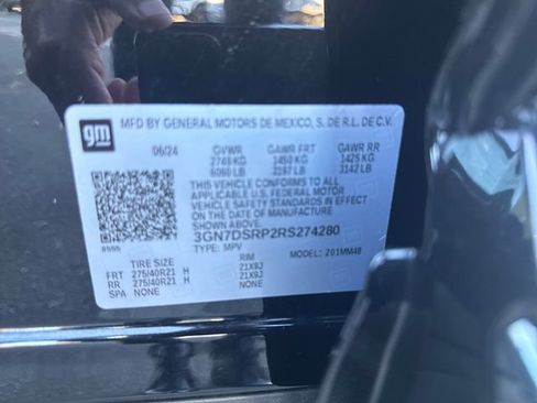 Certified 2024 Chevrolet Equinox EV RS FWD image 28
