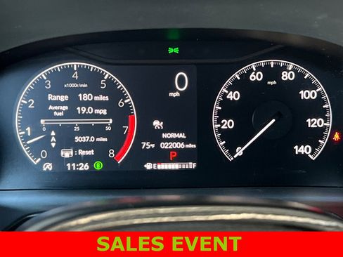 Used 2024 Honda Pilot Touring image 25