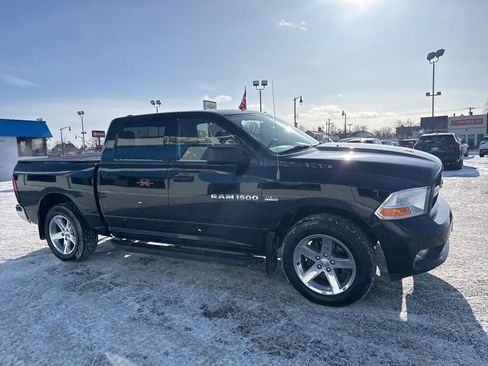 Used 2012 RAM 1500 Express w/ Detroit Red Wings Edition image 5