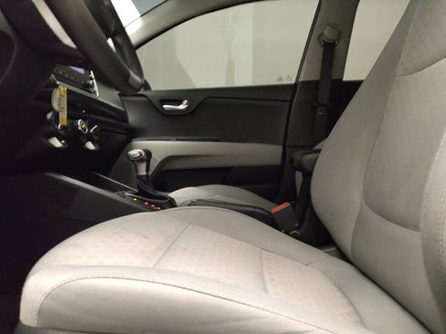 Used 2023 Kia Rio S FWD image 17