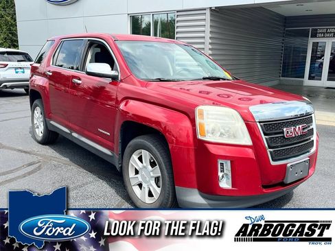 Used 2013 GMC Terrain SLE w/ LPO, Chrome Package FWD image 1
