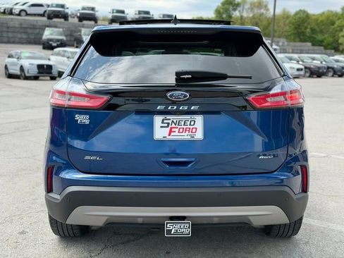 Used 2023 Ford Edge SEL w/ Convenience Package AWD/4WD image 6