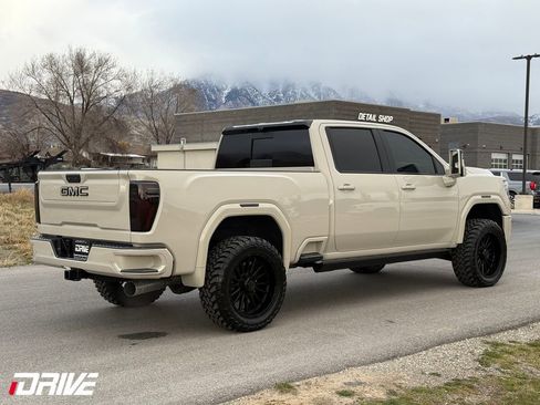 Used 2026 GMC Sierra 2500 AT4 w/ AT4 Premium Plus Package image 10