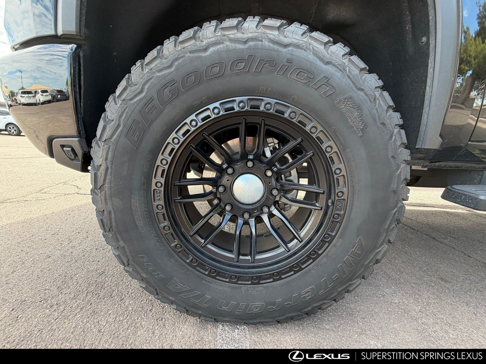 Used 2025 Chevrolet Silverado 2500 High Country AWD/4WD image 6