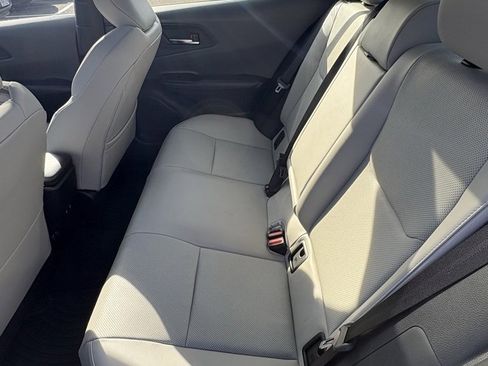 Used 2023 Toyota Prius LE image 18