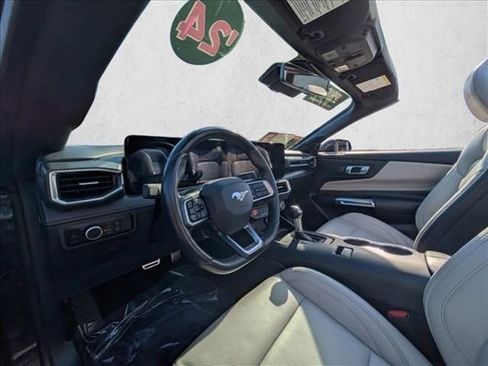 Used 2024 Ford Mustang Premium image 18