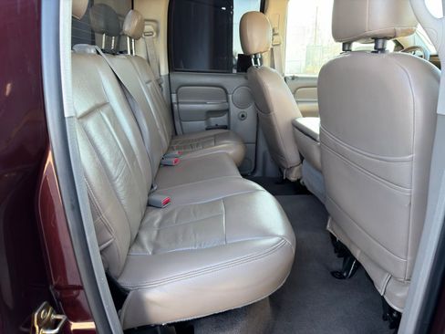 Used 2005 Dodge Ram 2500 Truck SLT w/ Quad Cab Big Horn Value Group image 31