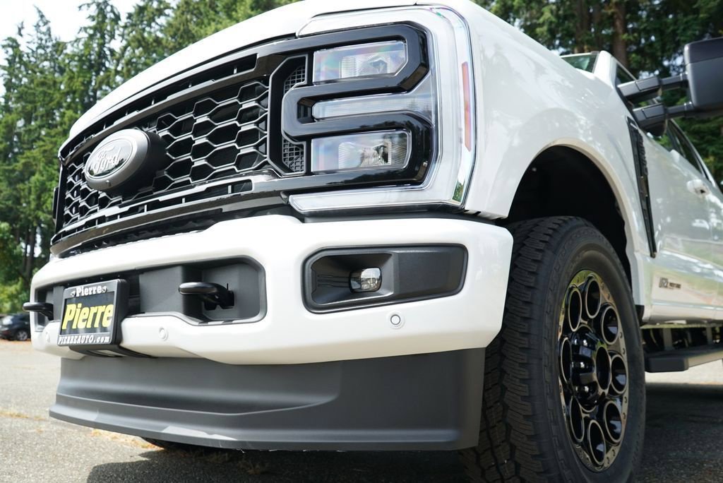 New 2026 Ford F350 Lariat w/ Black Appearance Package AWD/4WD image 31