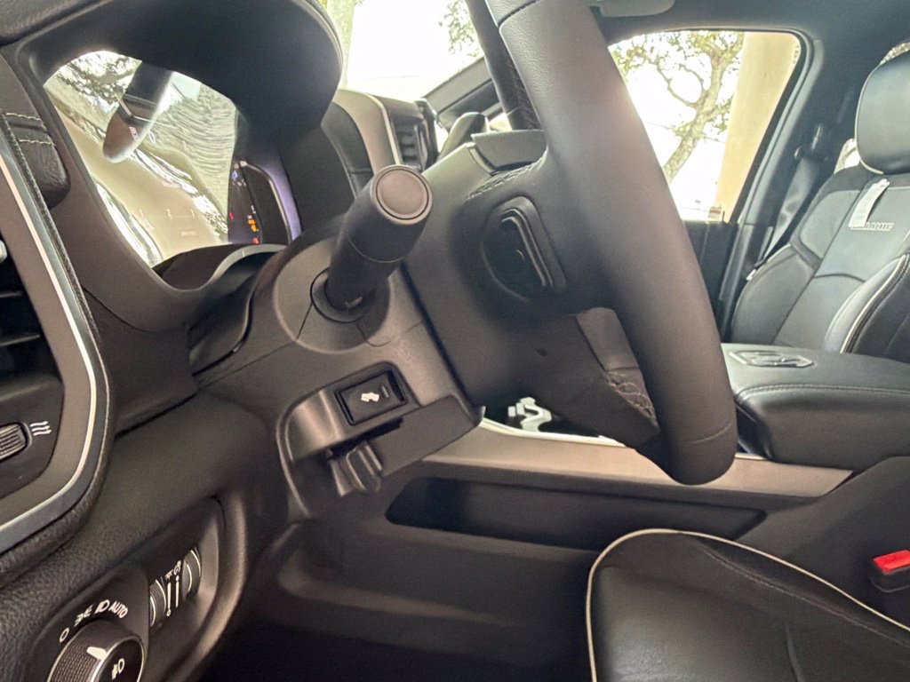 Used 2026 RAM 3500 Laramie w/ Towing Technology Group AWD/4WD image 49