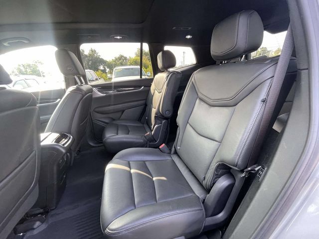 Used 2020 Cadillac XT6 Premium Luxury AWD/4WD image 13