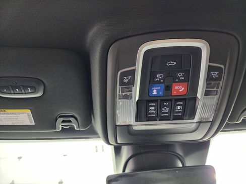 Used 2020 RAM 2500 Laramie image 57