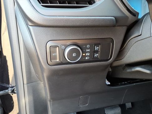 Used 2025 Ford Escape ST-Line Select w/ Tech Pack #1 image 9