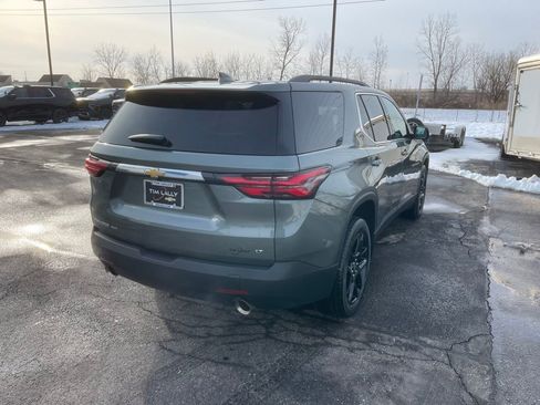 Used 2023 Chevrolet Traverse LT image 7