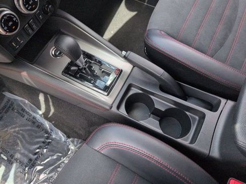 Used 2025 Mitsubishi Outlander Sport AWD image 23