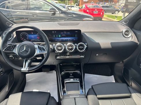 Used 2026 Mercedes-Benz GLA 250 4MATIC image 12
