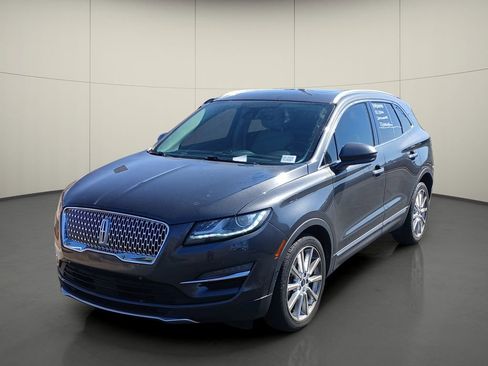 Used 2019 Lincoln MKC Reserve w/ MKC Technology Package FWD image 3