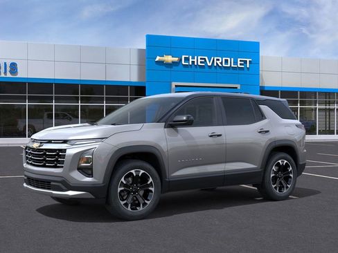 New 2026 Chevrolet Equinox LT w/ Convenience Package II image 2