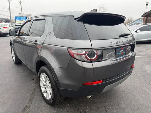 Used 2018 Land Rover Discovery Sport HSE AWD/4WD image 5