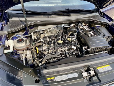 Used 2021 Volkswagen Tiguan SEL image 21