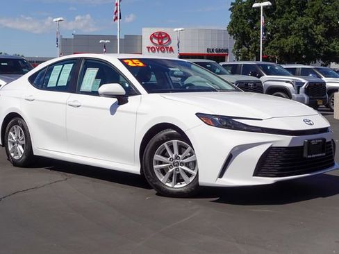 Certified 2025 Toyota Camry LE image 7