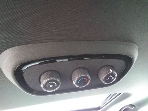 Used 2025 Dodge Durango GT image 14