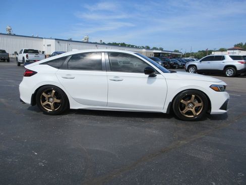 Used 2022 Honda Civic Sport image 4
