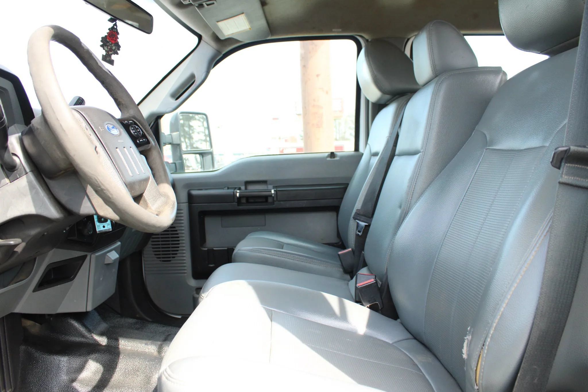 Used 2016 Ford F450 XL w/ Power Equipment Group RWD image 13
