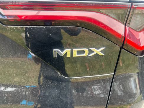 Used 2023 Acura MDX A-Spec image 11