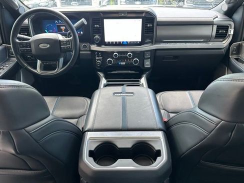 Certified 2025 Ford F450 Platinum AWD/4WD image 11