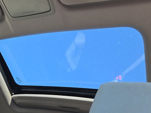 Used 2017 Honda CR-V EX image 17