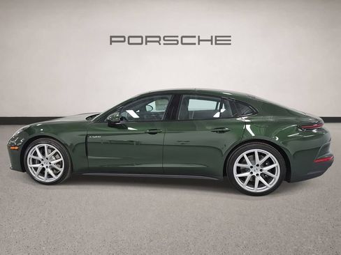 New 2026 Porsche Panamera 4 E-Hybrid AWD/4WD image 2