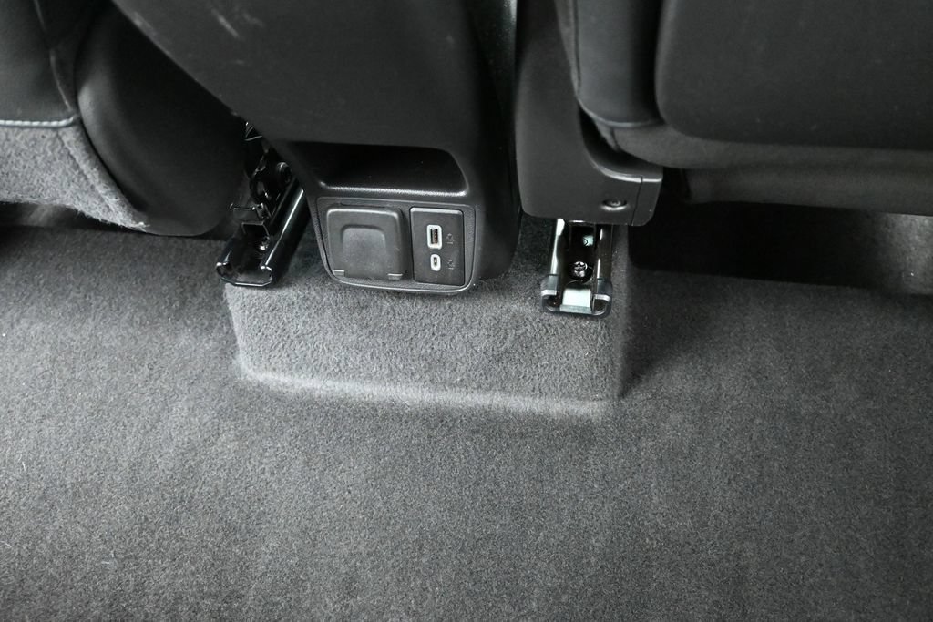 Used 2021 Chevrolet TrailBlazer ACTIV w/ Sun and Liftgate Package FWD image 13