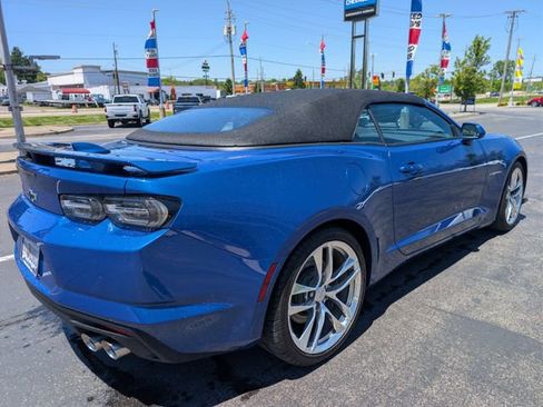 Used 2023 Chevrolet Camaro SS RWD image 4